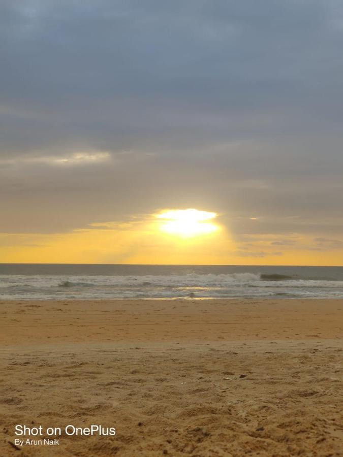 Happy Shack Beach And Wooden Huts Colva Exteriör bild