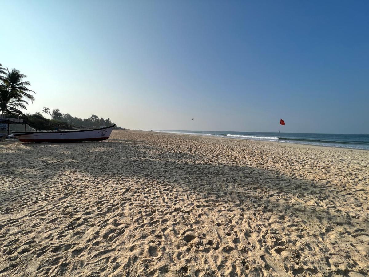 Happy Shack Beach And Wooden Huts Colva Exteriör bild
